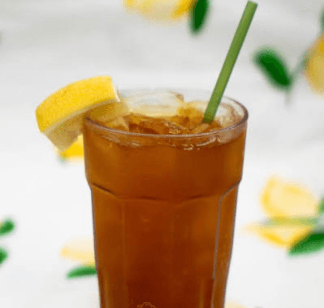 Arnold Palmer (1/2 Tea & 1/2 Lemonade)